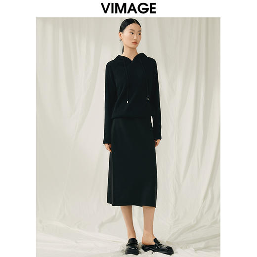 VIMAGE纬漫纪秋冬新款100%绵羊毛套头纯色连帽针织衫V1801424 商品图5