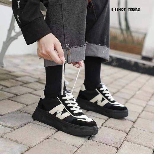 新品薄绒运动休闲百搭舒适板鞋997B25562 商品图5