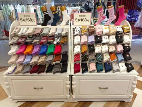 TUTUANAN潮袜 商品图1