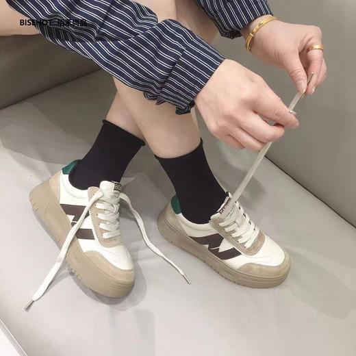 新品薄绒运动休闲百搭舒适板鞋997B25562 商品图2