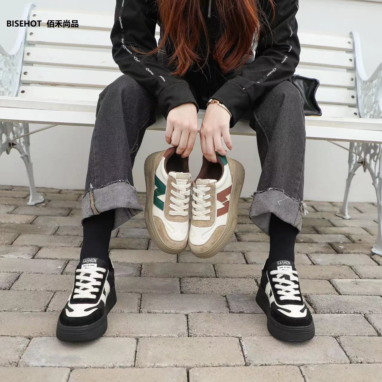 新品薄绒运动休闲百搭舒适板鞋997B25562