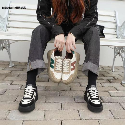 新品薄绒运动休闲百搭舒适板鞋997B25562 商品图0