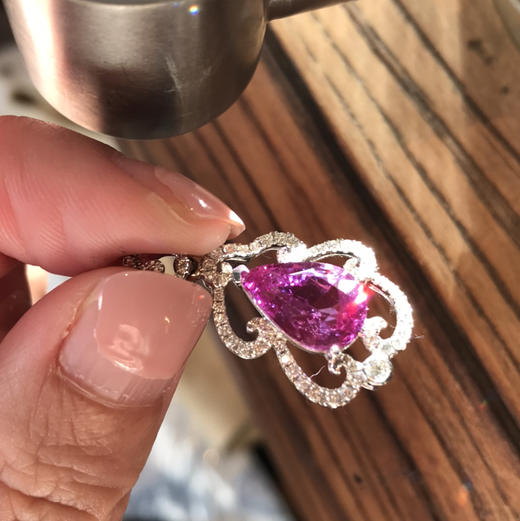 紫色蓝宝石水滴挂件〔浪〕 商品图4