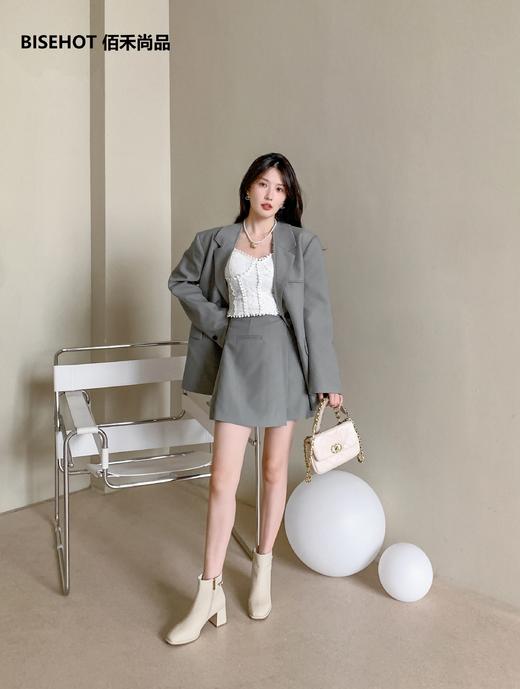 新品粗跟百搭舒适薄绒矮靴909B25554 商品图7