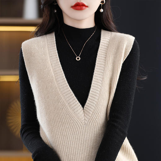 深V领含羊毛针织背心，轻盈保暖柔软亲肤，秋冬季必备百搭单品 商品图0