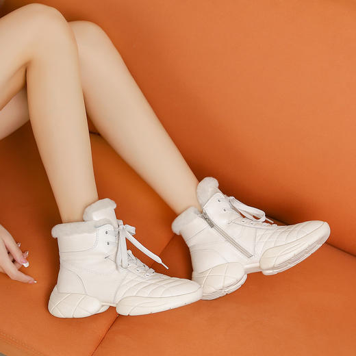 westory2022年秋冬新款高帮运动休闲鞋加绒保暖增高舒适百搭老爹鞋女82541 商品图1