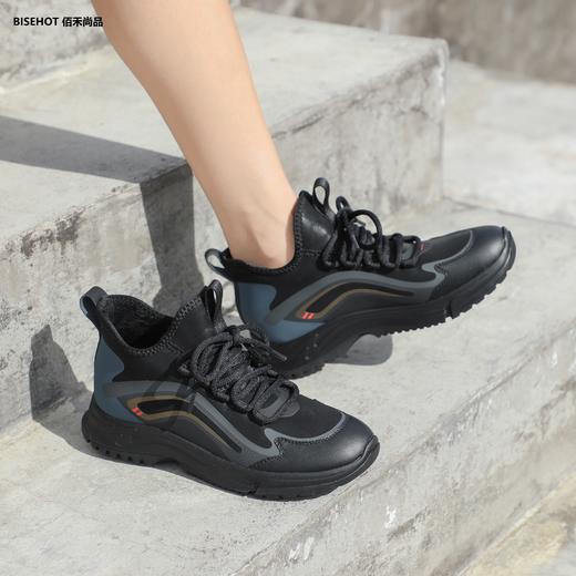 新品薄绒特材柔软舒适女休闲鞋645B25546 商品图7