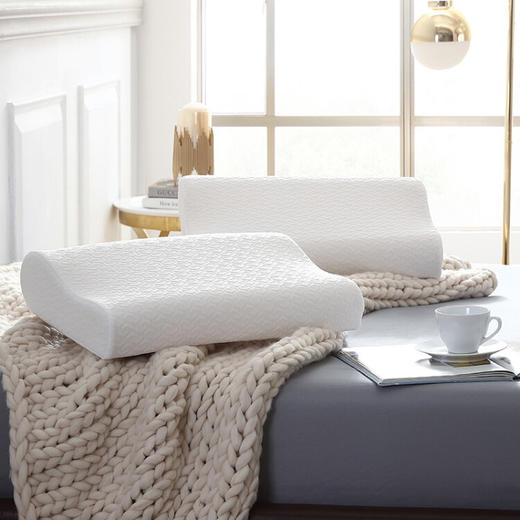 慕思（DeRUCCI） 苏菲娜X芯悦高低乳胶枕 PSZ1-143 商品图1