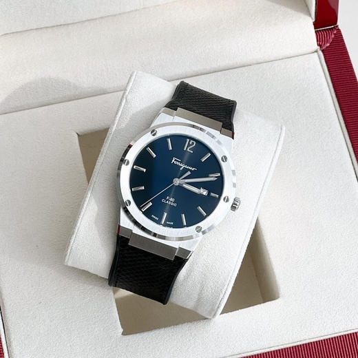 菲拉格慕F-80 Slim系列男表-蛇纹黑色 商品图0