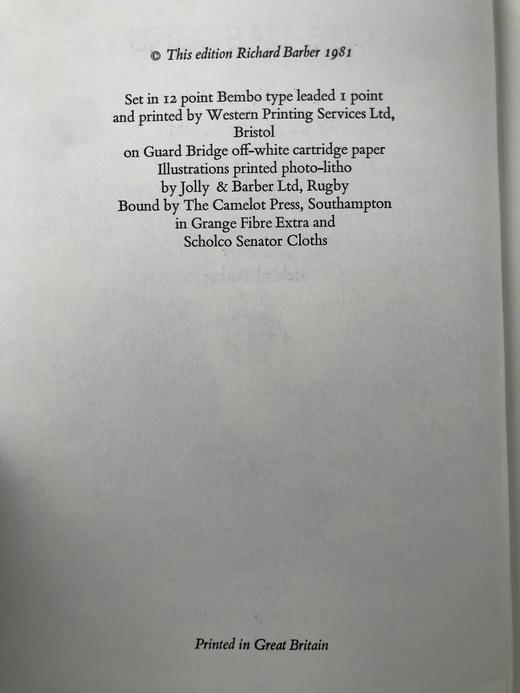 玫瑰战争中的帕斯顿家族 10幅彩色插图 精装18开带书匣 商品图4