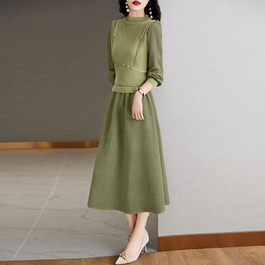 LJY- XM113 2022年冬季时尚潮流新款气质毛衣中长款修身连衣裙 商品图1