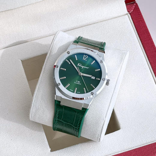 菲拉格慕 F-80 Slim系列男表-鳄鱼纹绿色 商品图0