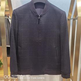 南4博士邦尼男士夹克，，面料成份：85%绵羊毛，8%山羊绒，7%桑蚕丝