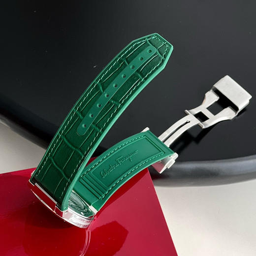 菲拉格慕 F-80 Slim系列男表-鳄鱼纹绿色 商品图5