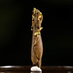 AN1021-8  白棋楠沉水包金玉兰花 3.97g