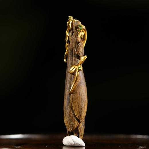 AN1021-8  白棋楠沉水包金玉兰花 3.97g 商品图0