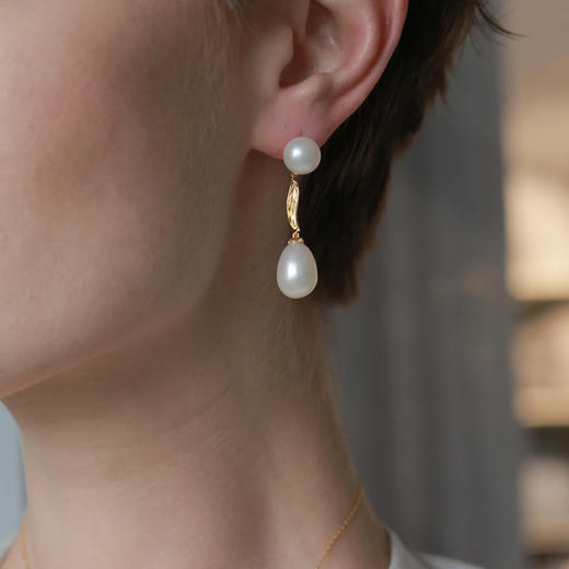 Elizabeth Pearl 伊丽莎白珍珠系列 | 珍珠泪耳环 商品图1