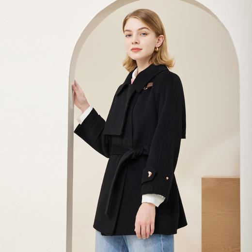 MH9M4斯尔丽瑟俪2022年冬上新商场同款简约利落一手长宽松系腰带大衣 商品图1