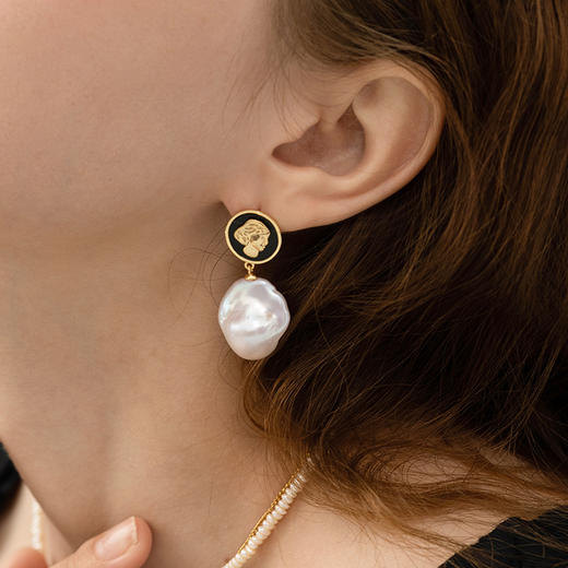 Manreya玛芮雅“法式恋曲”复古浪漫巴洛克珍珠耳环 商品图4