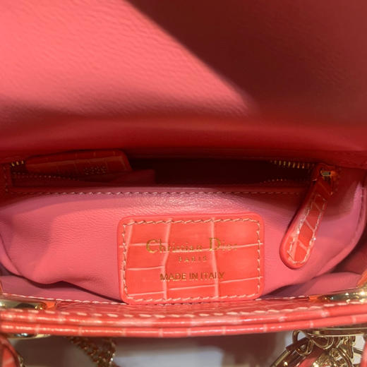 鳄鱼纹戴妃-枚粉色 商品图8