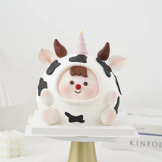 奶牛宝宝-翻糖造型蛋糕 商品图0