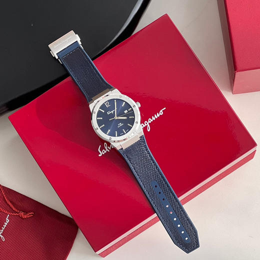 菲拉格慕F-80 Slim系列男表-蛇纹蓝色 商品图2