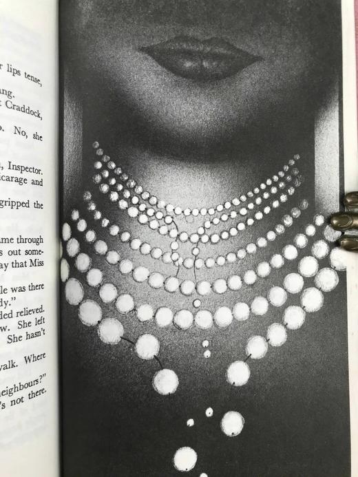 阿加莎·克里斯蒂《东方快车谋杀案/谋杀启事》 约6幅插图 复古仿皮精装32开（剩余一册泛黄如需联系客服） 商品图10