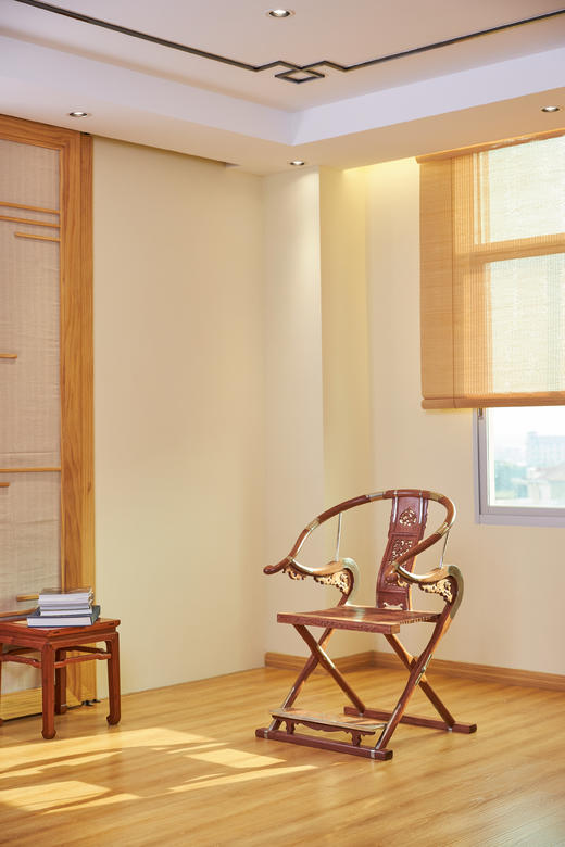 红桥红  家具严选  缅甸花梨(大果紫檀）  【木面 王款 麒麟纹交椅】 商品图0