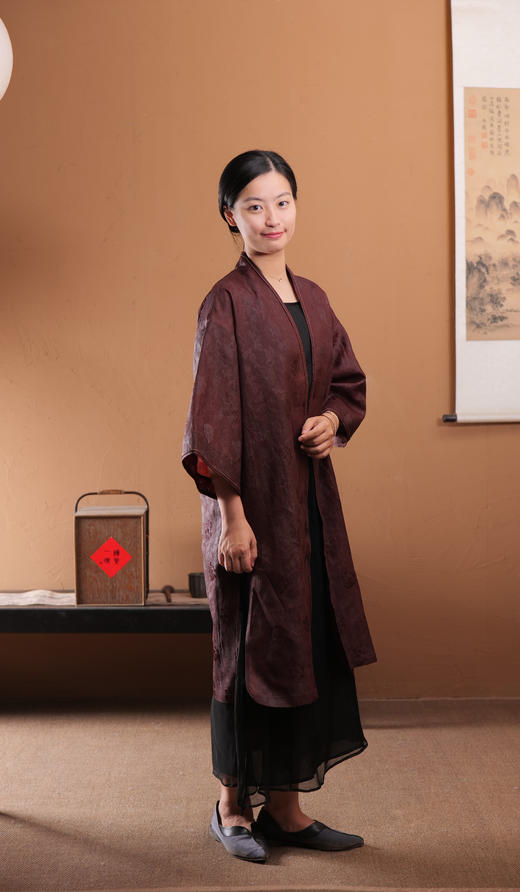 XYS-088四经绞罗滚边宽袖长外套 商品图1