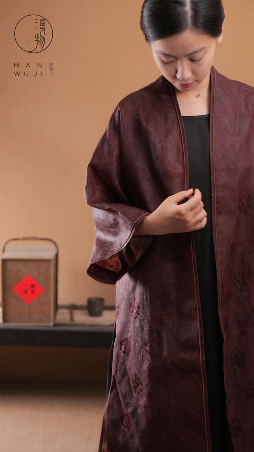 XYS-088四经绞罗滚边宽袖长外套 商品图4