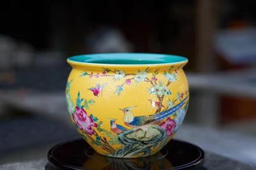 黄地扒花锦堂富贵莲子缸 商品图0