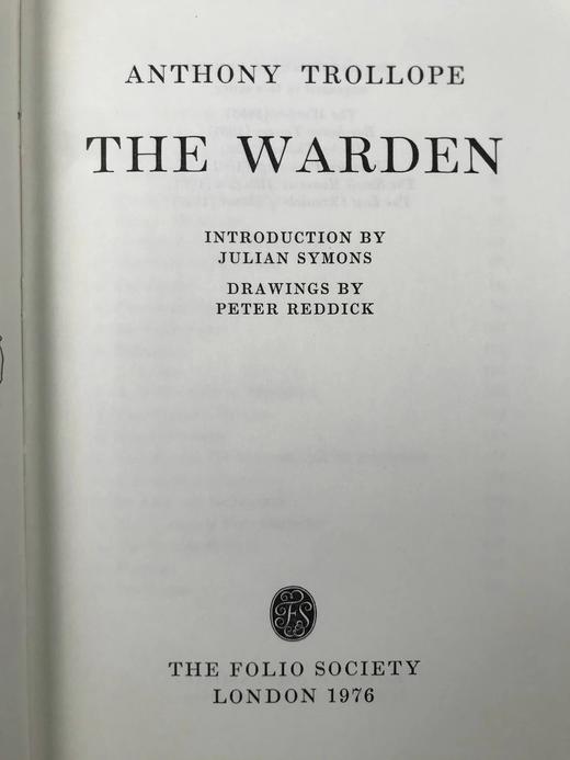 特罗洛普《巴彻斯特养老院》 9幅插图 精装18开带书匣 商品图4