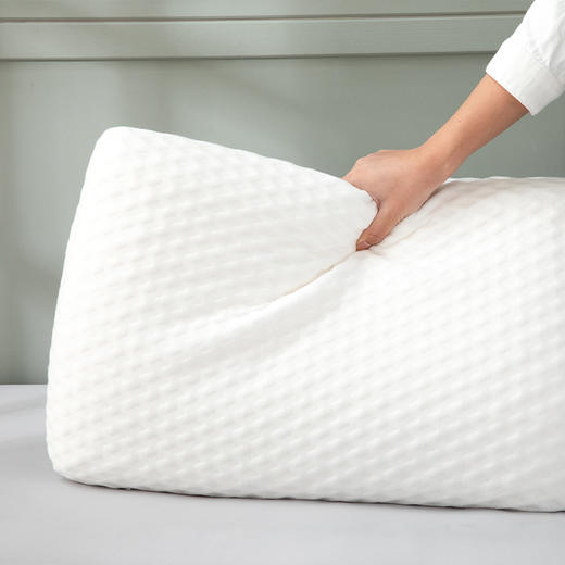 多喜爱 绘芯天然乳胶按摩枕 cs 商品图4