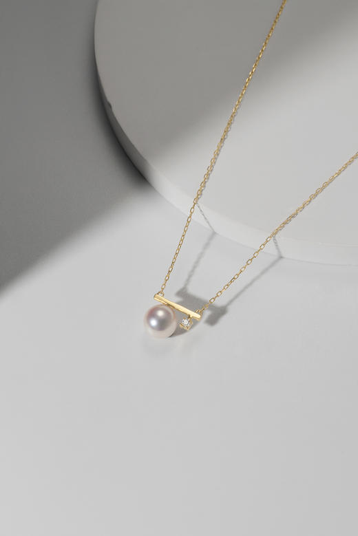 18K金海水Akoya珍珠平衡木项链 商品图1