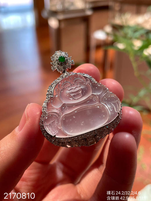 2170810，玻璃佛公吊坠。具体价格微信咨询 商品图0