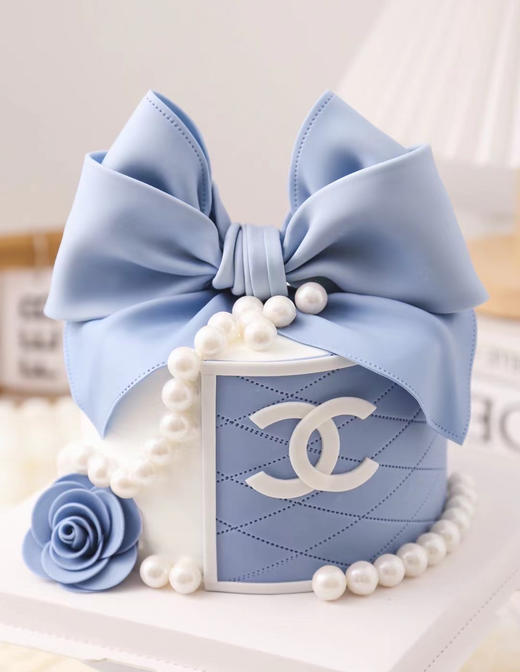 蓝色香奈蝴蝶结-翻糖造型蛋糕 商品图0