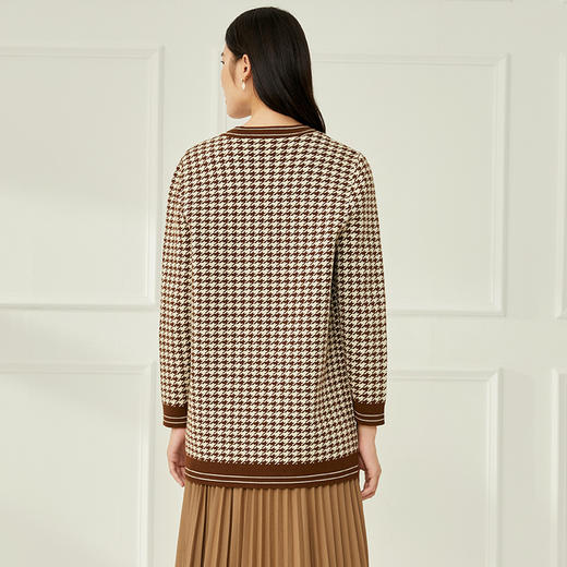 EITIE爱特爱冬季新款女装温柔大方优雅时尚百搭针织开衫6801512 商品图4