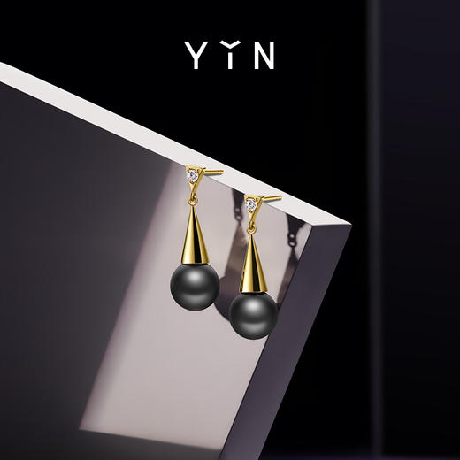 「莹」系列摩登大溪地珍珠耳环 商品图3