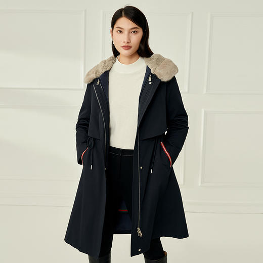 EITIE爱特爱冬季新款兔毛皮中长款皮草舒适保暖连帽大衣6893522 商品图2