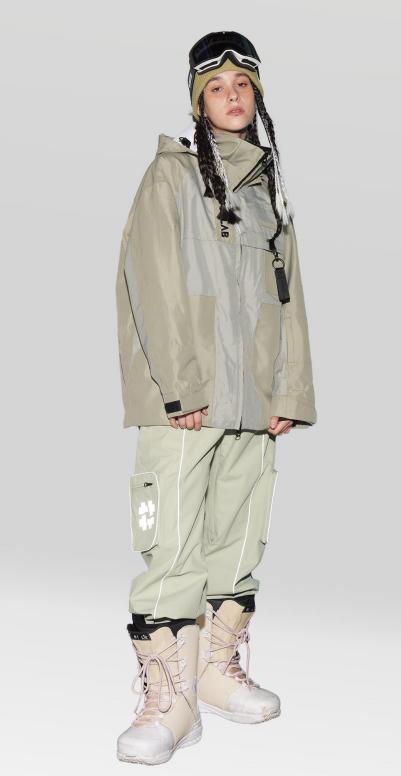 MOODLAB 冬季2223新款撞色拼接单层硬壳滑雪服防风防水户外登山外套 卡其色 商品图4