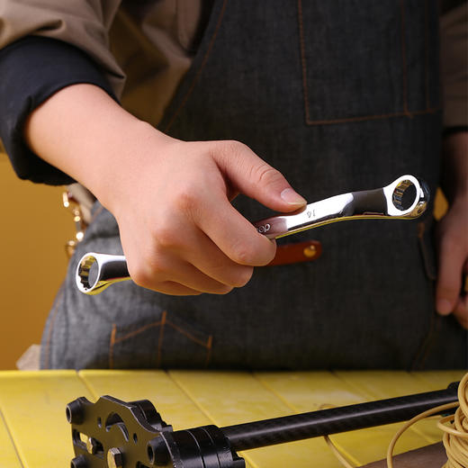 得力镜面双梅花扳手铬钒钢(银) 商品图3