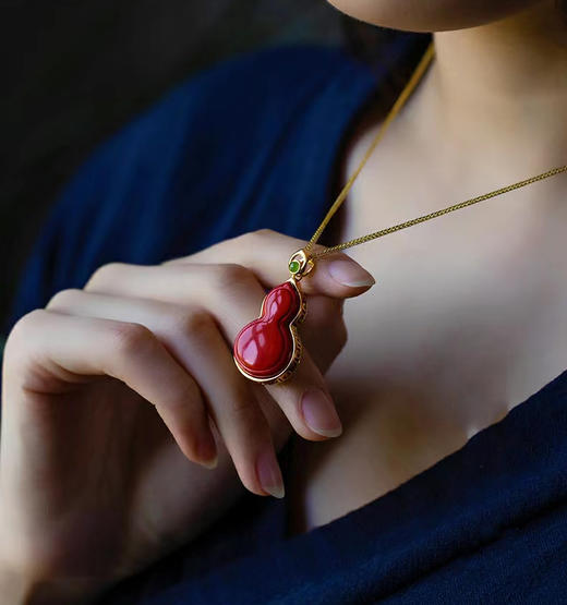 朱砂银镀金葫芦吊坠 商品图1