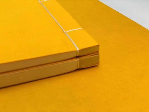 《昭代经师手简（初编、二编）》,罗振玉编，影印民国七年刊本。16开锦面线装二册，华东师范大学2014年6月一版一印，定价600，售价298元。 商品图3