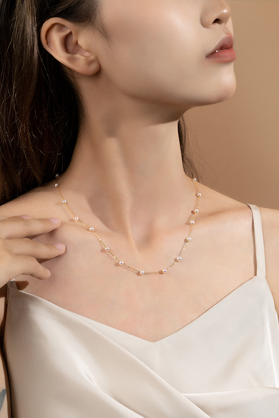 18K金极光淡水满天星珍珠项链