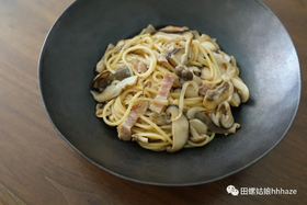 蘑菇扁桃仁白酱意面