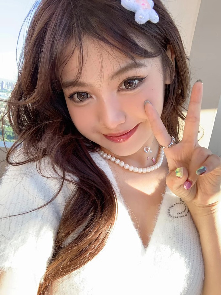 1000g0o01f7siurob20005nj9jctg9djlv15ad6o