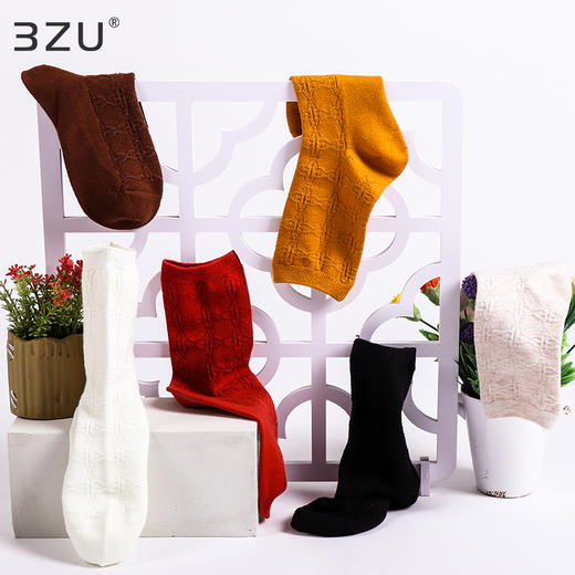 【任选6双99.5】足装秀秋冬女士春季中筒丝光羊毛保暖双针工艺暗花中邦女袜 商品图1