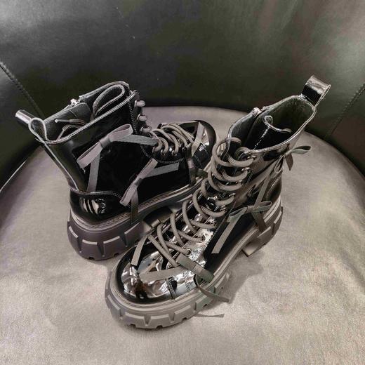 LFGJ 15003 真皮圆头漆皮蝴蝶结厚底马丁靴女粗跟英伦短靴 商品图2