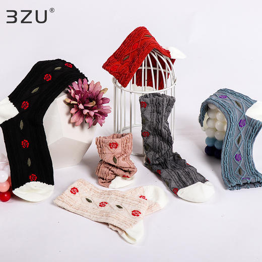 【任选6双99.5】足装秀秋冬女士春季长筒丝光羊毛保暖反织立体提花长邦女袜 商品图1