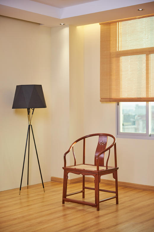 红桥红  家具严选  缅甸花梨（大果紫檀）【如意壸门垂手配小棋桌 圈椅 三件套】 商品图2